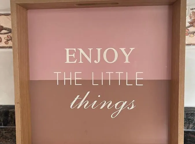 La Casa De La Buganvilla *